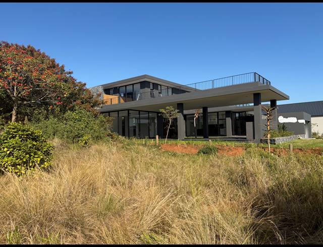 4 BEDROOM HOUSE FOR SALE IN SEATON ESTATE